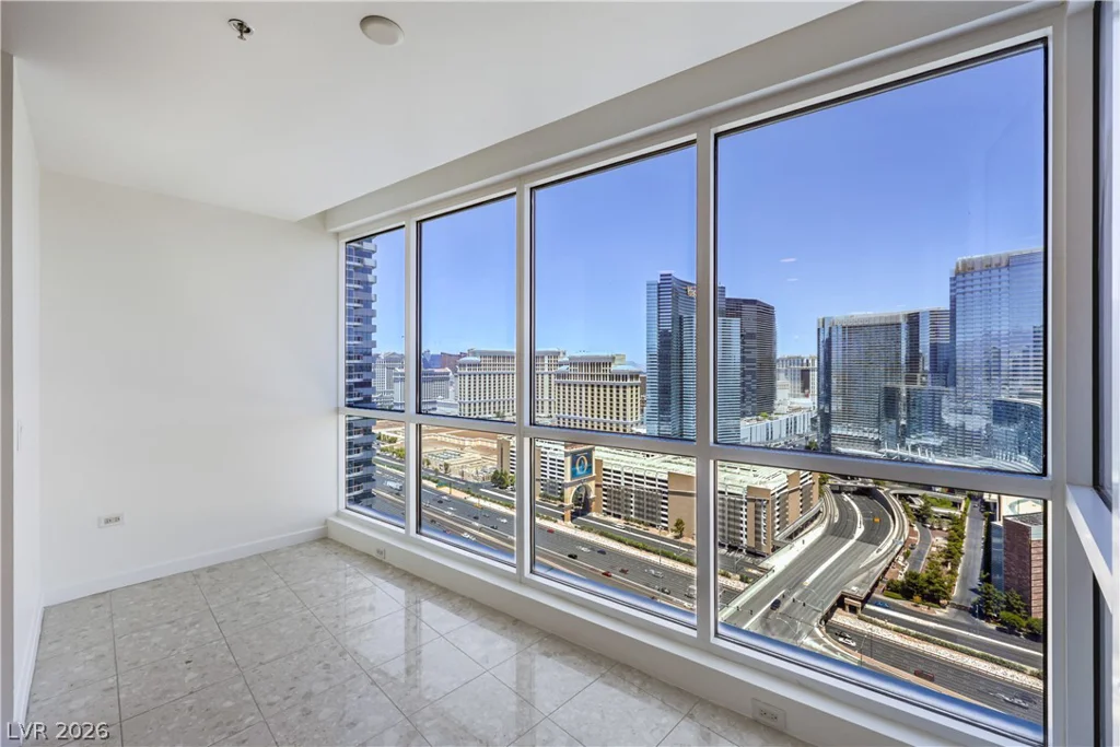 4525 Dean Martin, Las Vegas, NV 89103