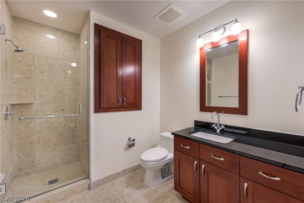 4525 Dean Martin, Las Vegas, NV 89103