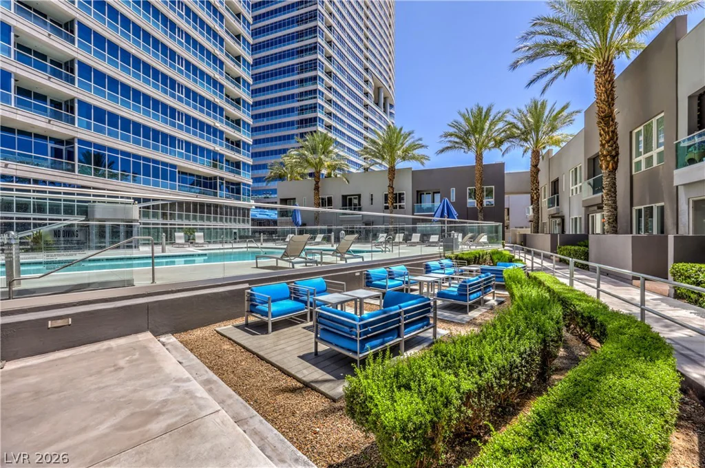 4525 Dean Martin, Las Vegas, NV 89103