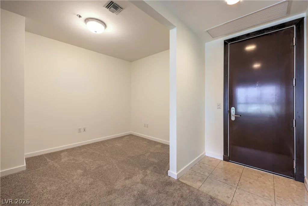 4525 Dean Martin, Las Vegas, NV 89103