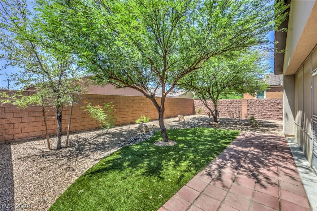 3633 Greenbriar Bluff, North Las Vegas, NV 89081