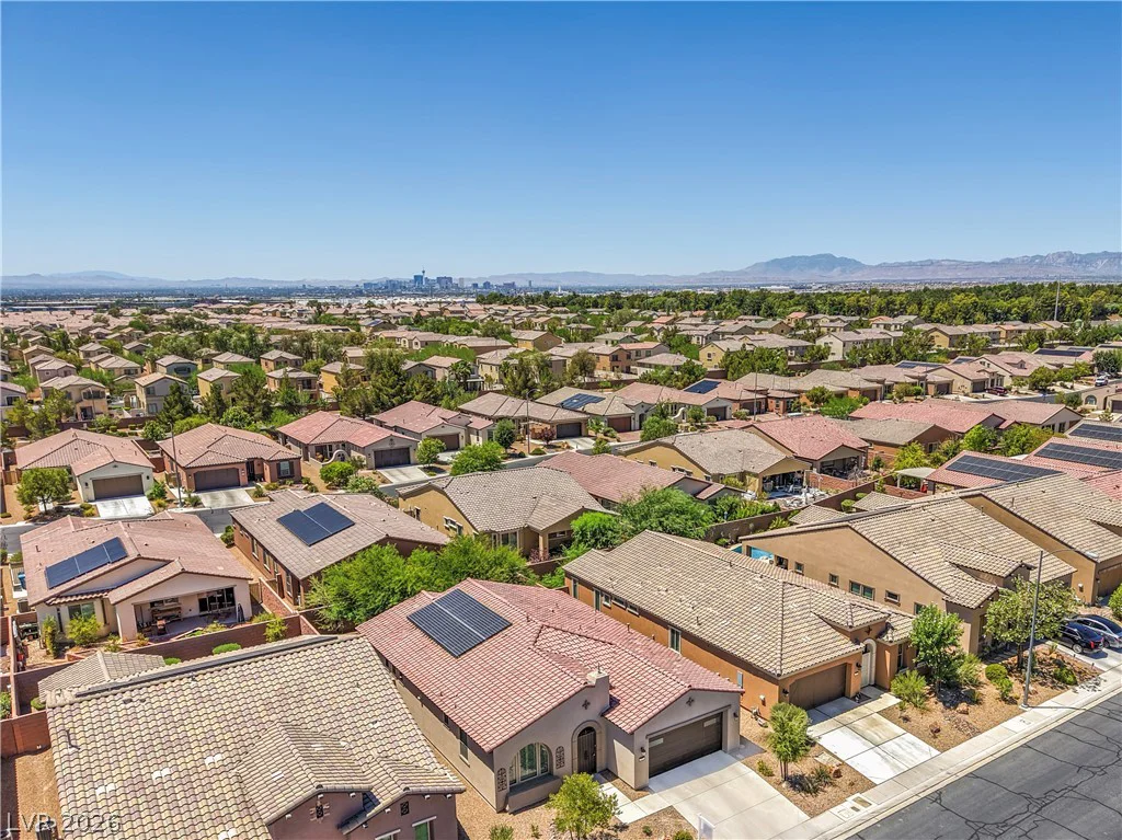 3633 Greenbriar Bluff, North Las Vegas, NV 89081