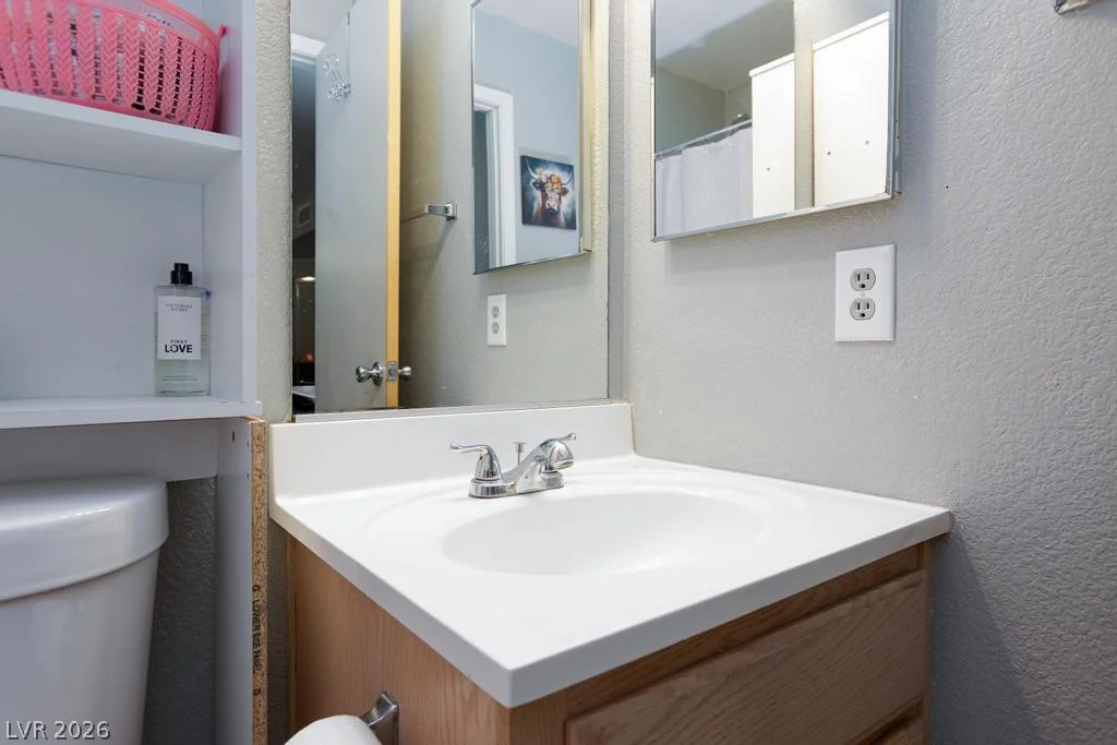 8009 Draco, Las Vegas, NV 89128