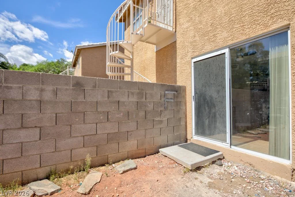 8009 Draco, Las Vegas, NV 89128