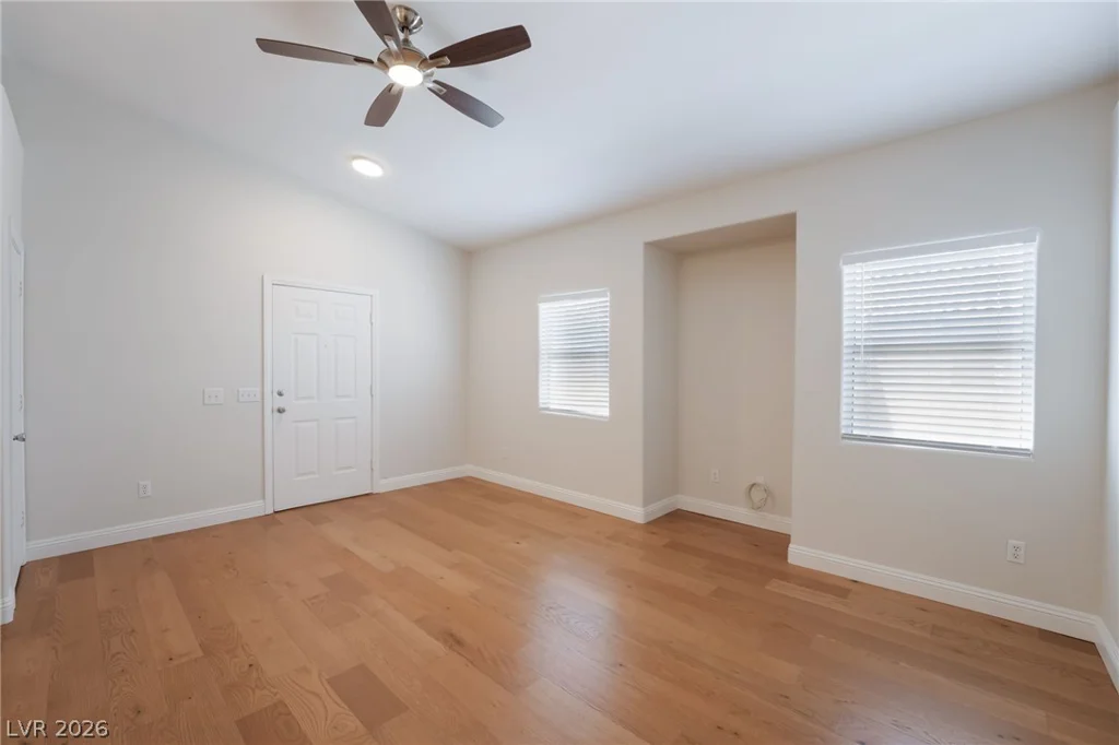 2052 Gravel Hill, Las Vegas, NV 89117