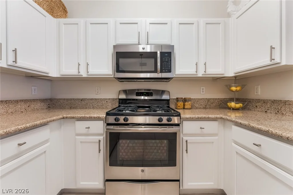 2052 Gravel Hill, Las Vegas, NV 89117