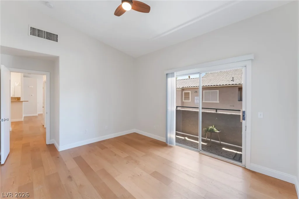 2052 Gravel Hill, Las Vegas, NV 89117