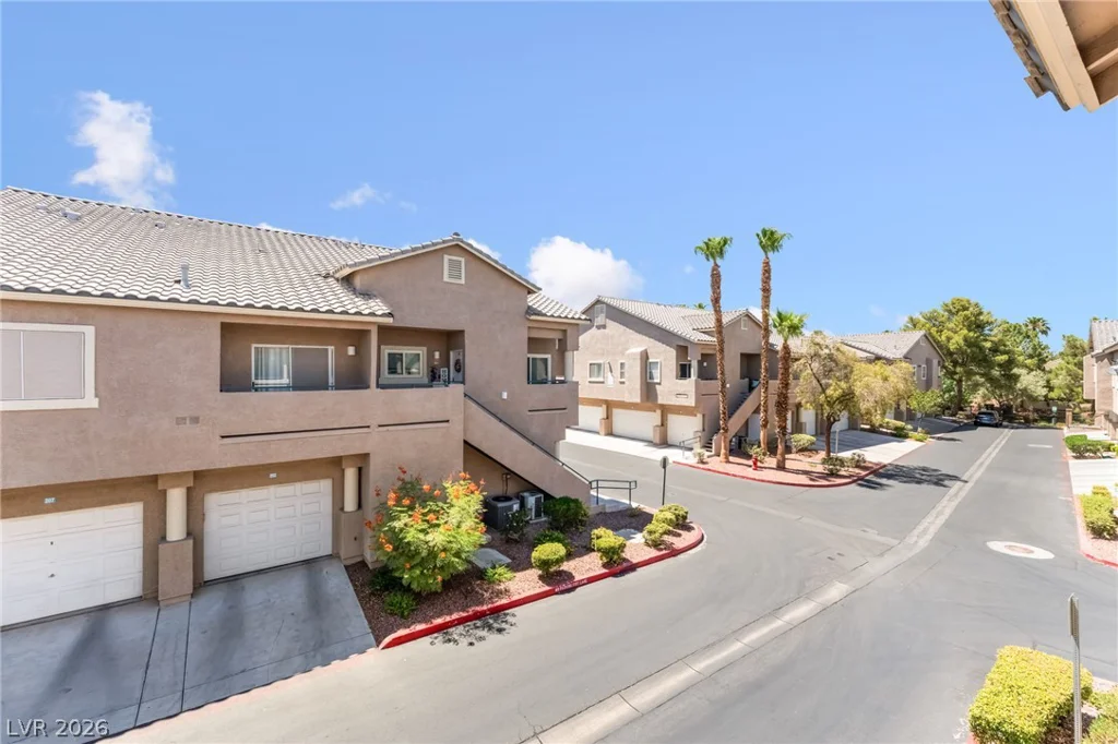 2052 Gravel Hill, Las Vegas, NV 89117