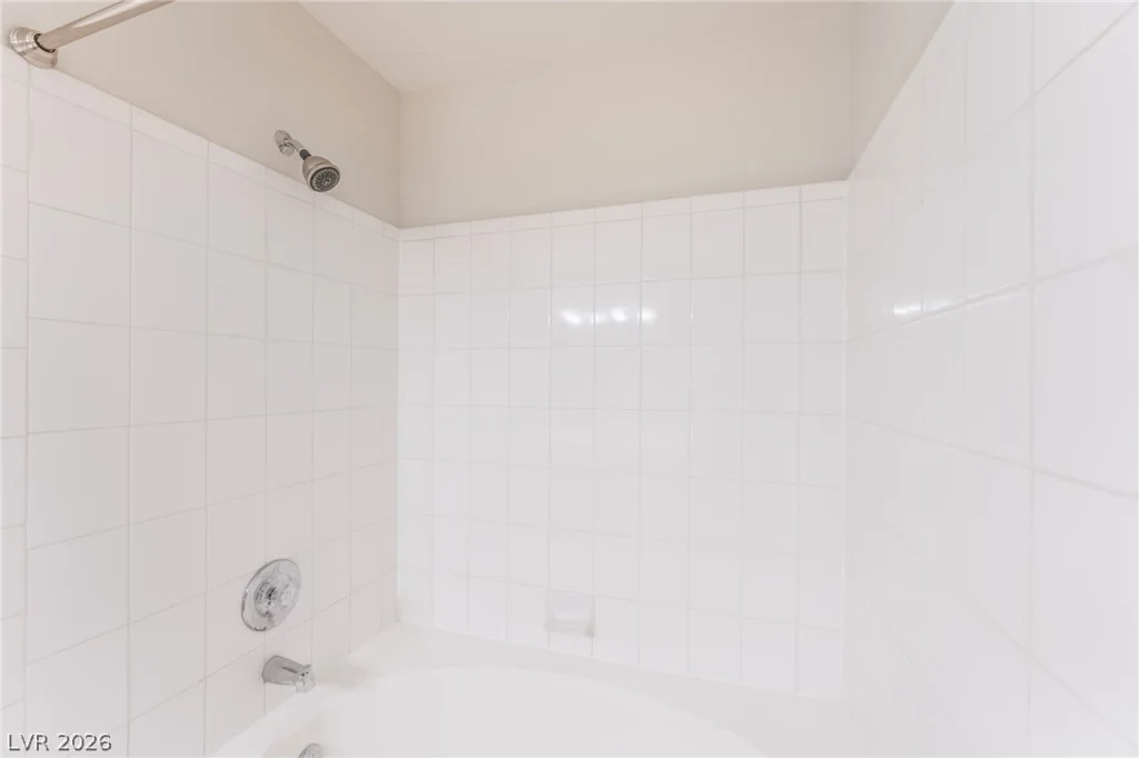 2052 Gravel Hill, Las Vegas, NV 89117