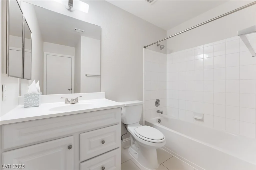 2052 Gravel Hill, Las Vegas, NV 89117