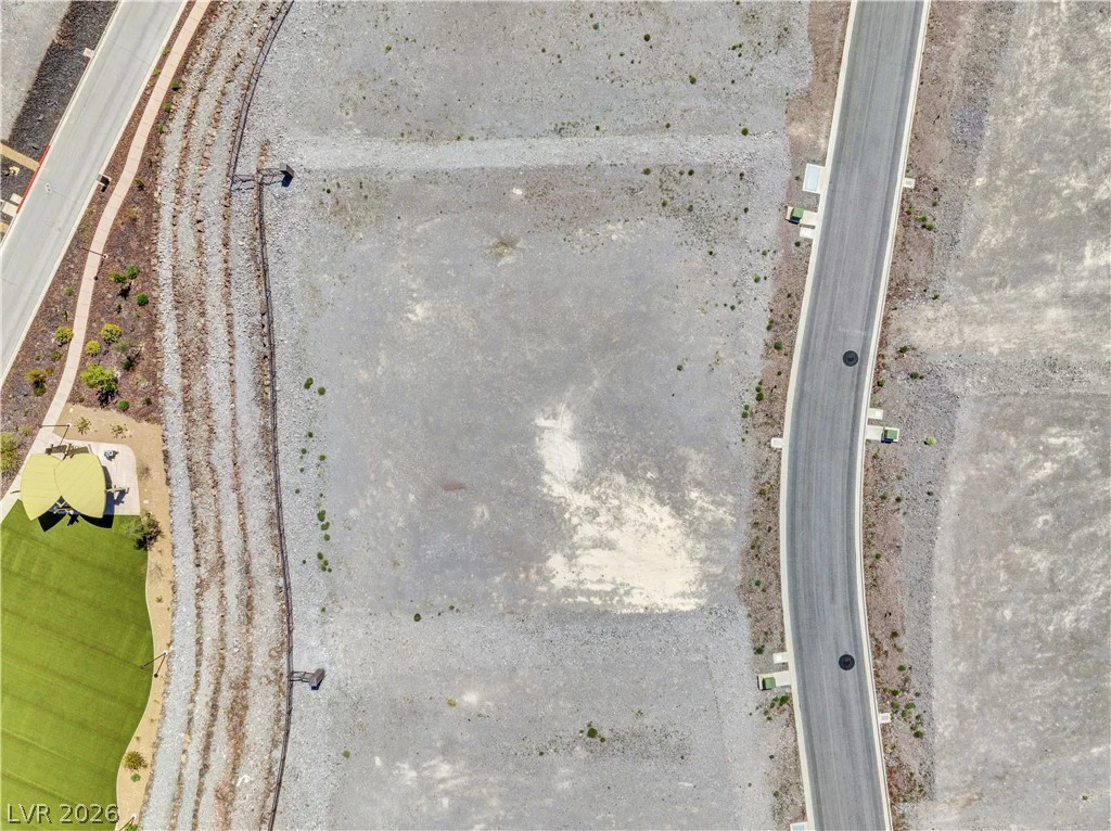 14 Highcrest, Henderson, NV 89012
