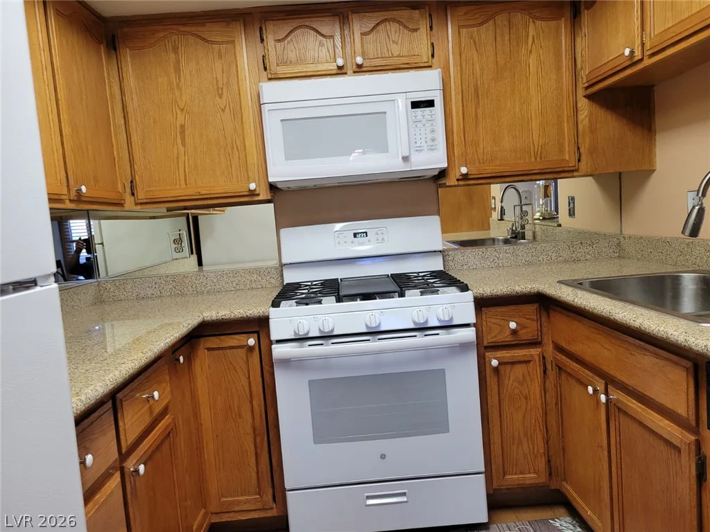4054 Crete, Las Vegas, NV 89103