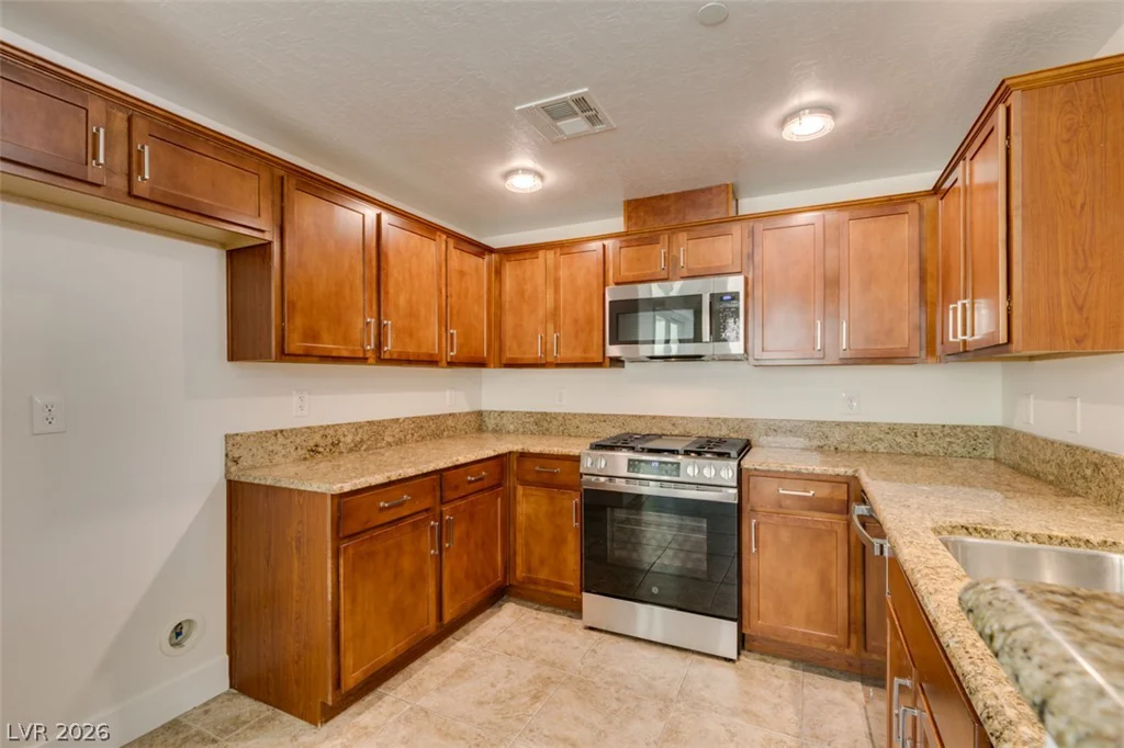 6868 Sky Pointe, Las Vegas, NV 89131