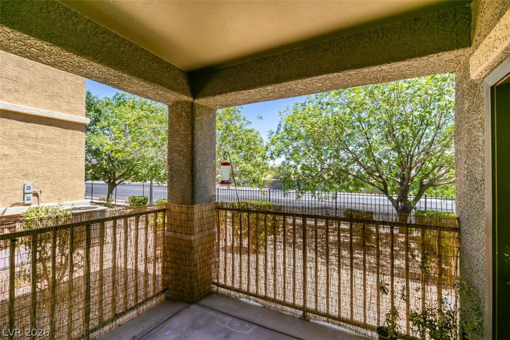 6868 Sky Pointe, Las Vegas, NV 89131