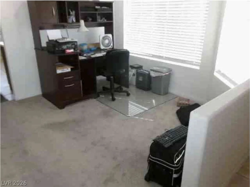 8141 Gilmore, Las Vegas, NV 89129