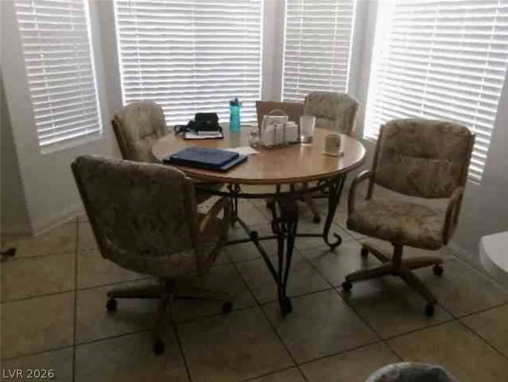 8141 Gilmore, Las Vegas, NV 89129
