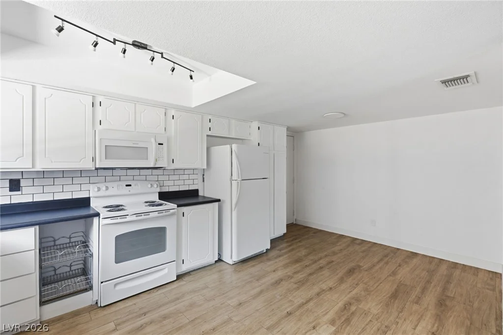 4622 Grand, Las Vegas, NV 89169