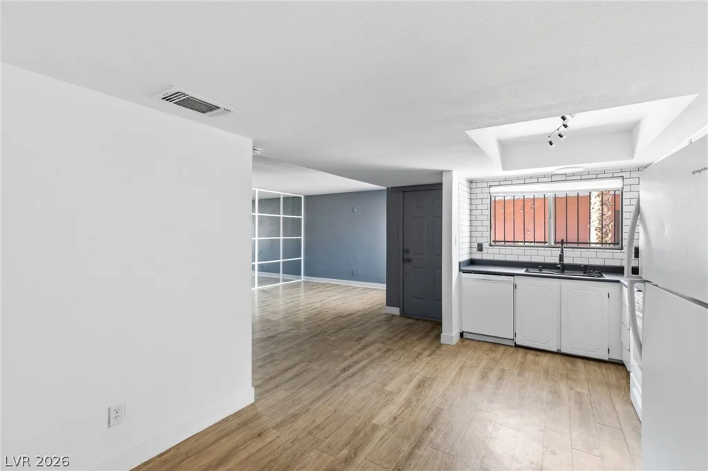 4622 Grand, Las Vegas, NV 89169