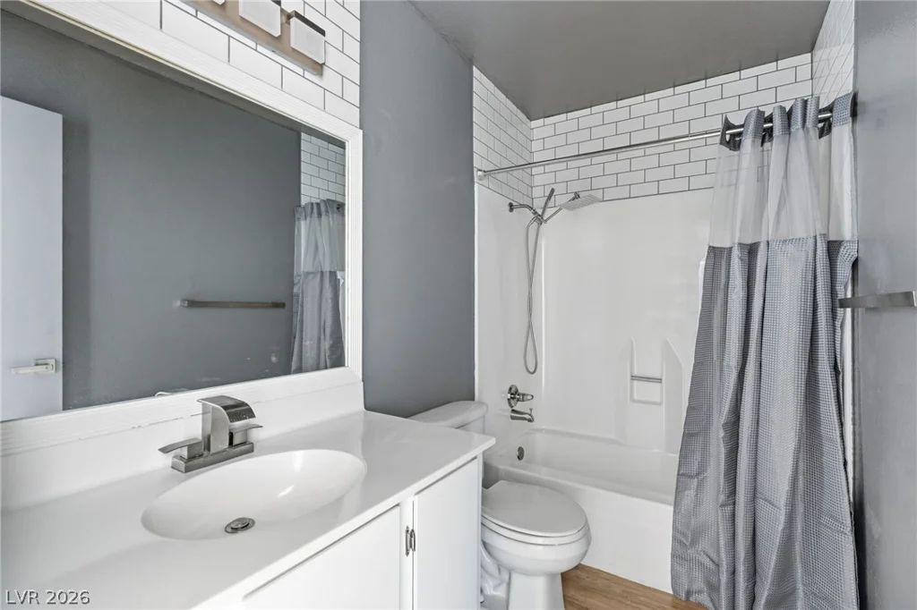 4622 Grand, Las Vegas, NV 89169