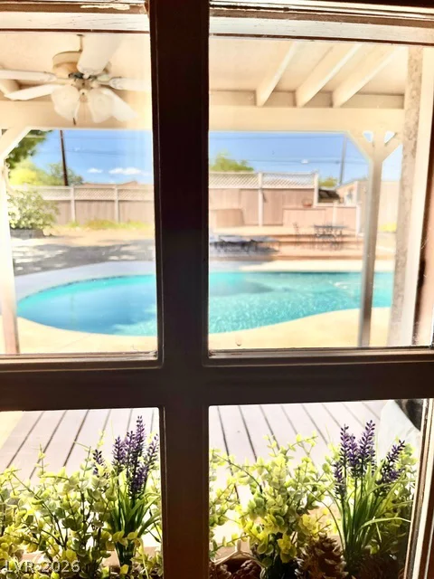 2612 Casey, Las Vegas, NV 89120