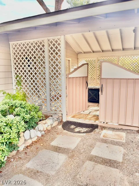 2612 Casey, Las Vegas, NV 89120
