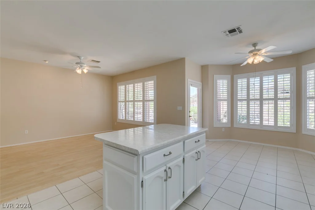 431 VINEWOOD, Henderson, NV 89012
