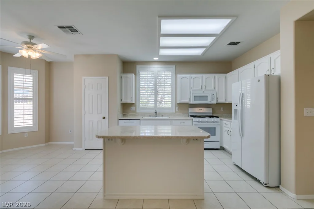 431 VINEWOOD, Henderson, NV 89012