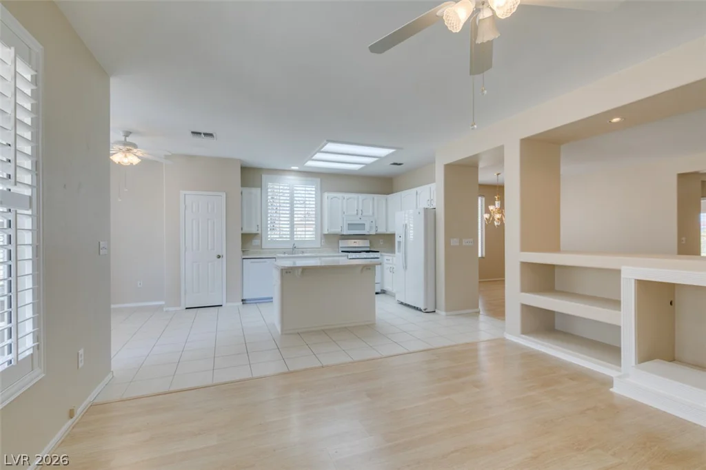 431 VINEWOOD, Henderson, NV 89012