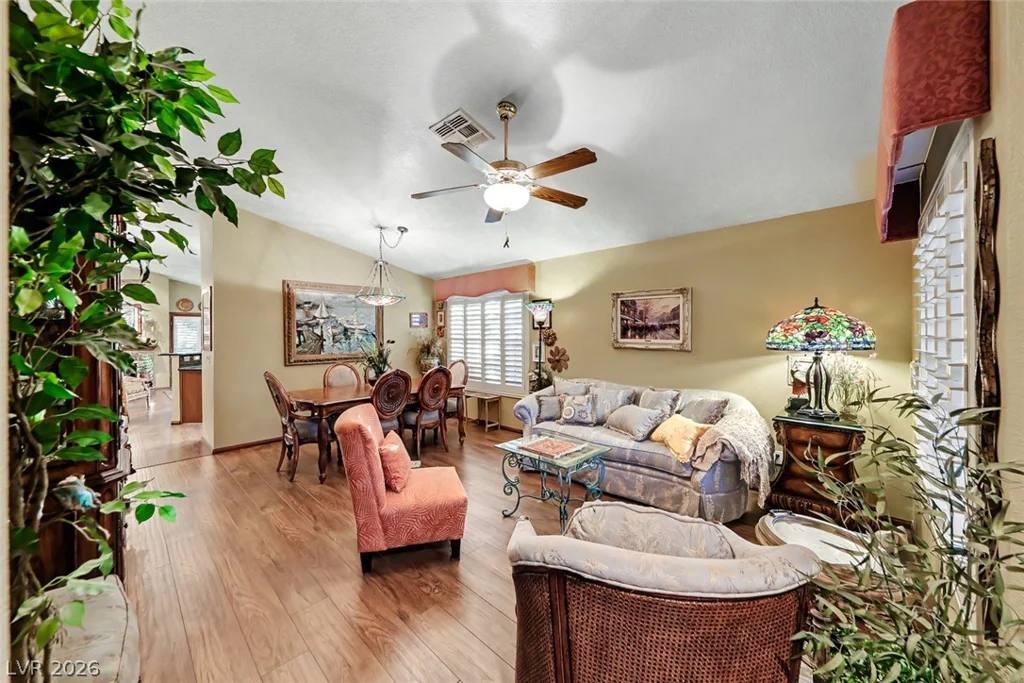 1138 Broken Hills, Henderson, NV 89011