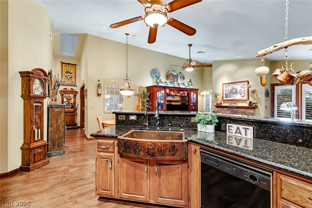 1138 Broken Hills, Henderson, NV 89011