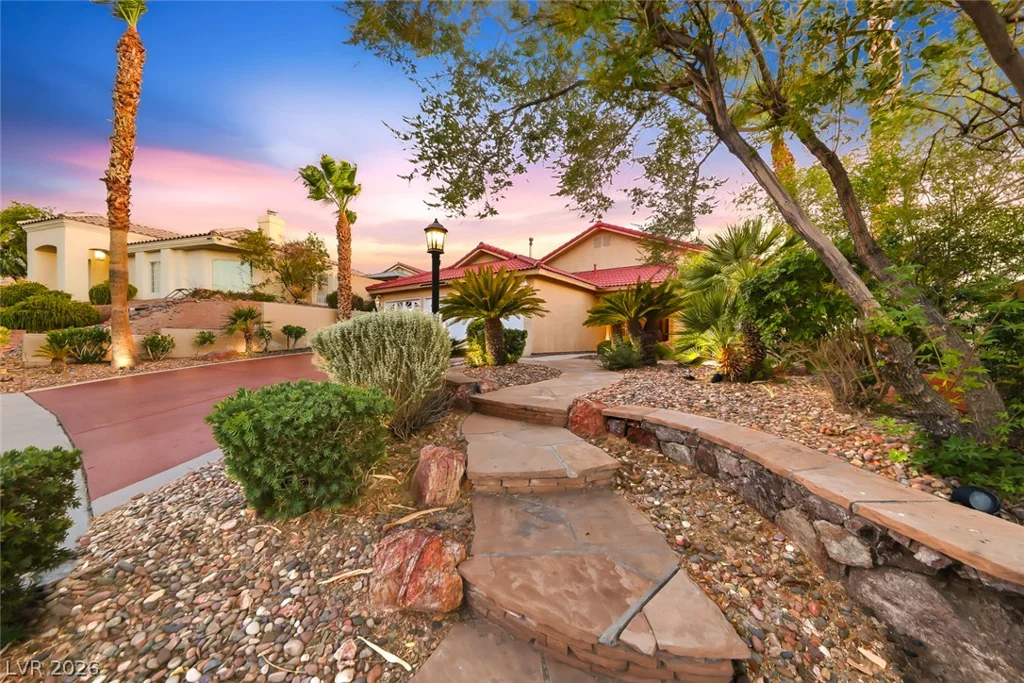 1138 Broken Hills, Henderson, NV 89011