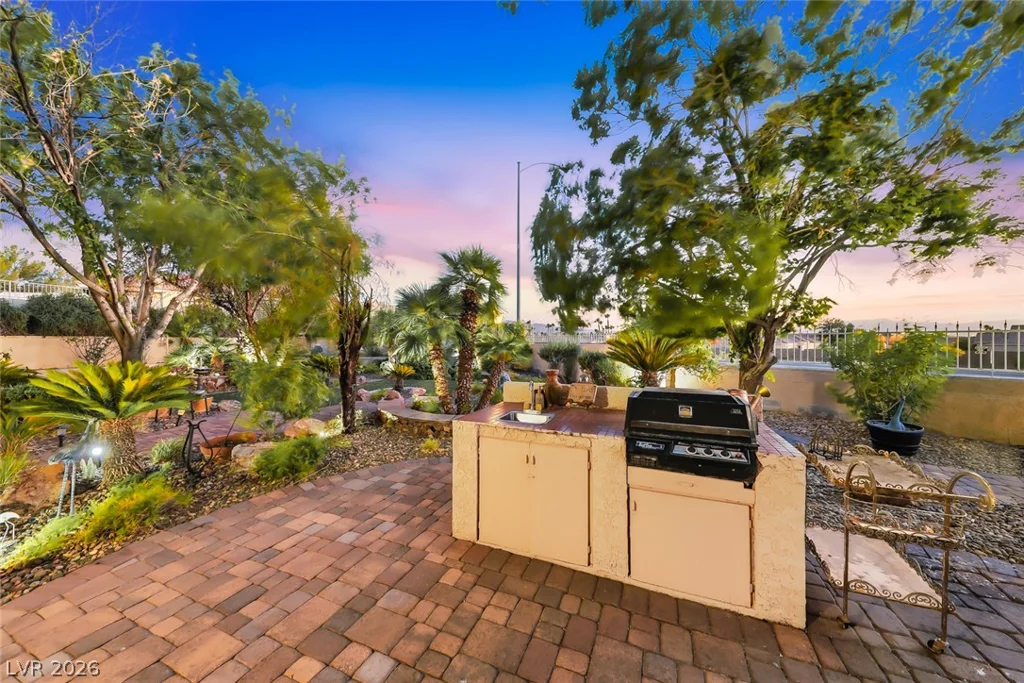 1138 Broken Hills, Henderson, NV 89011