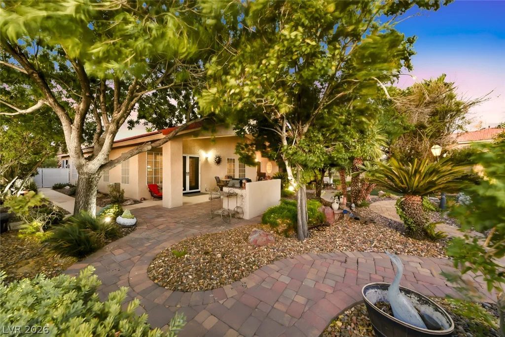 1138 Broken Hills, Henderson, NV 89011