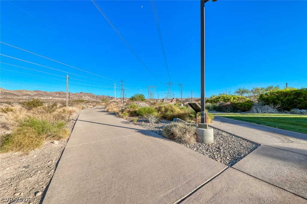 1138 Broken Hills, Henderson, NV 89011
