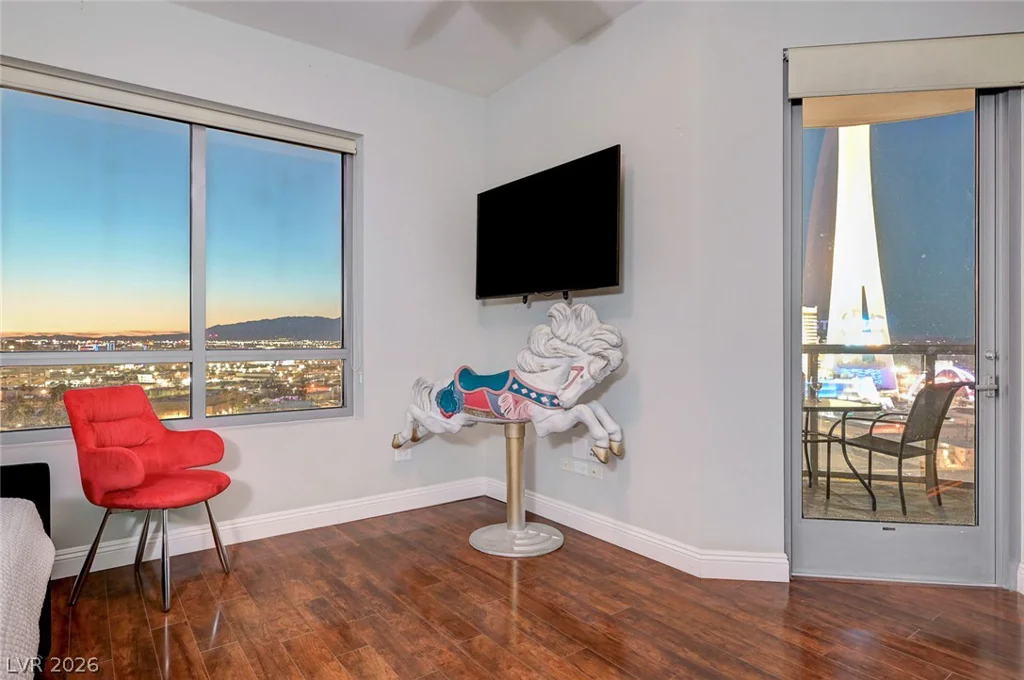 200 Sahara, Las Vegas, NV 89102
