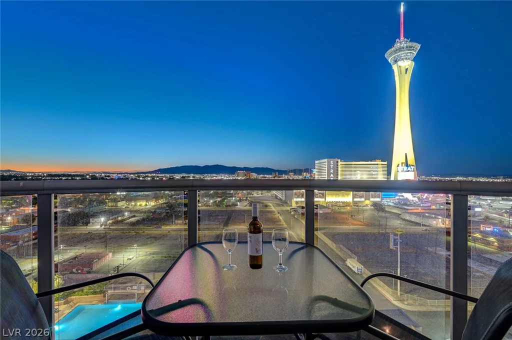 200 Sahara, Las Vegas, NV 89102