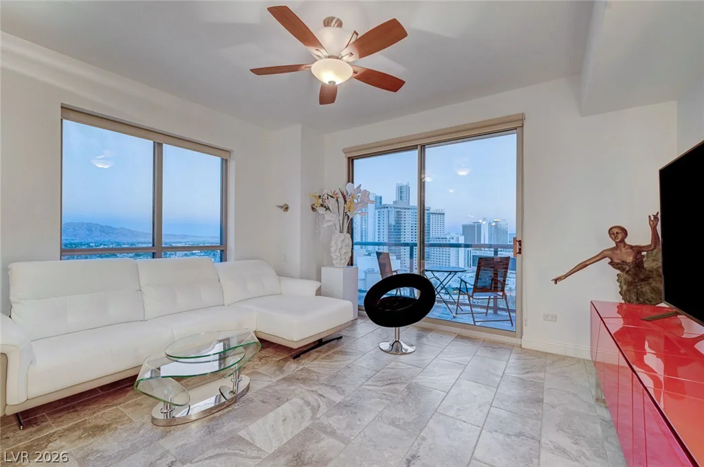 200 Sahara, Las Vegas, NV 89102