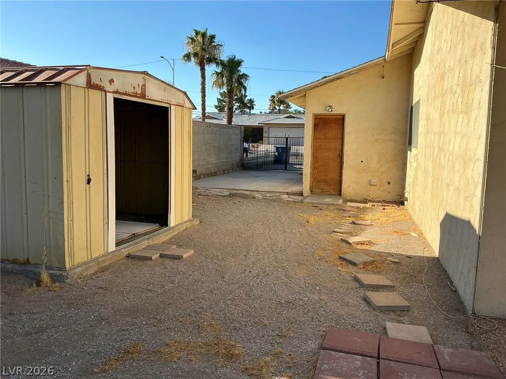 3685 Edison, Las Vegas, NV 89121