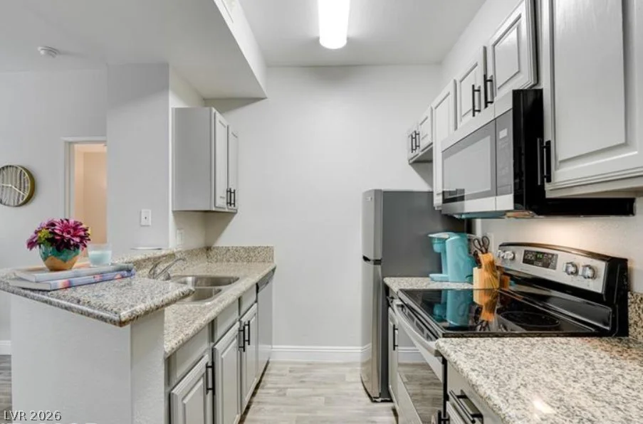 5138 Jones, Las Vegas, NV 89118