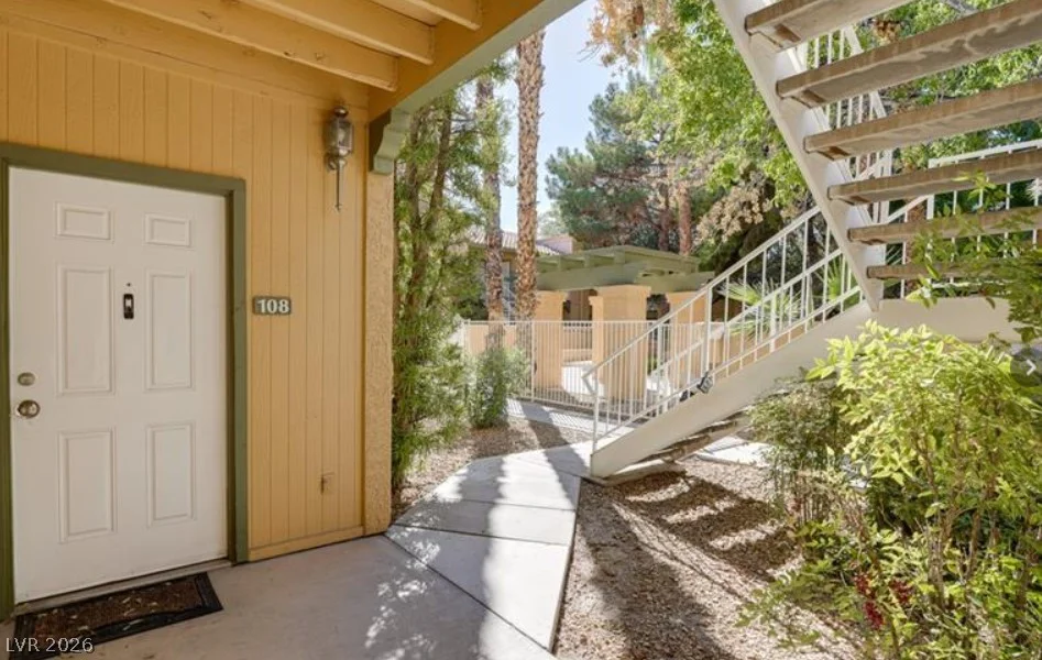 5138 Jones, Las Vegas, NV 89118