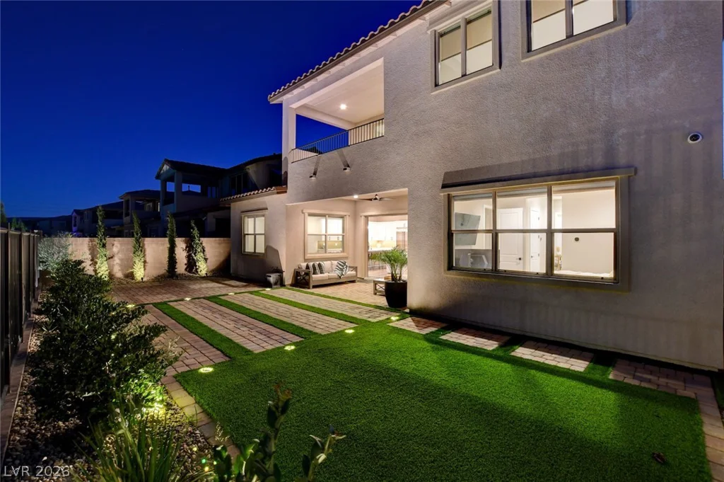 266 Malpaso, Las Vegas, NV 89138