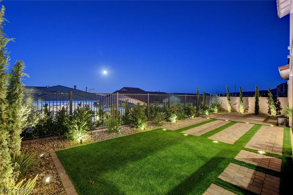 266 Malpaso, Las Vegas, NV 89138