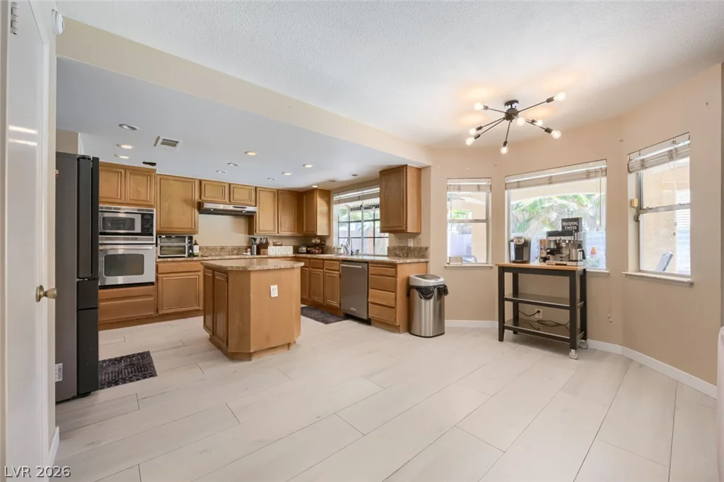 6413 Vicuna, Las Vegas, NV 89146