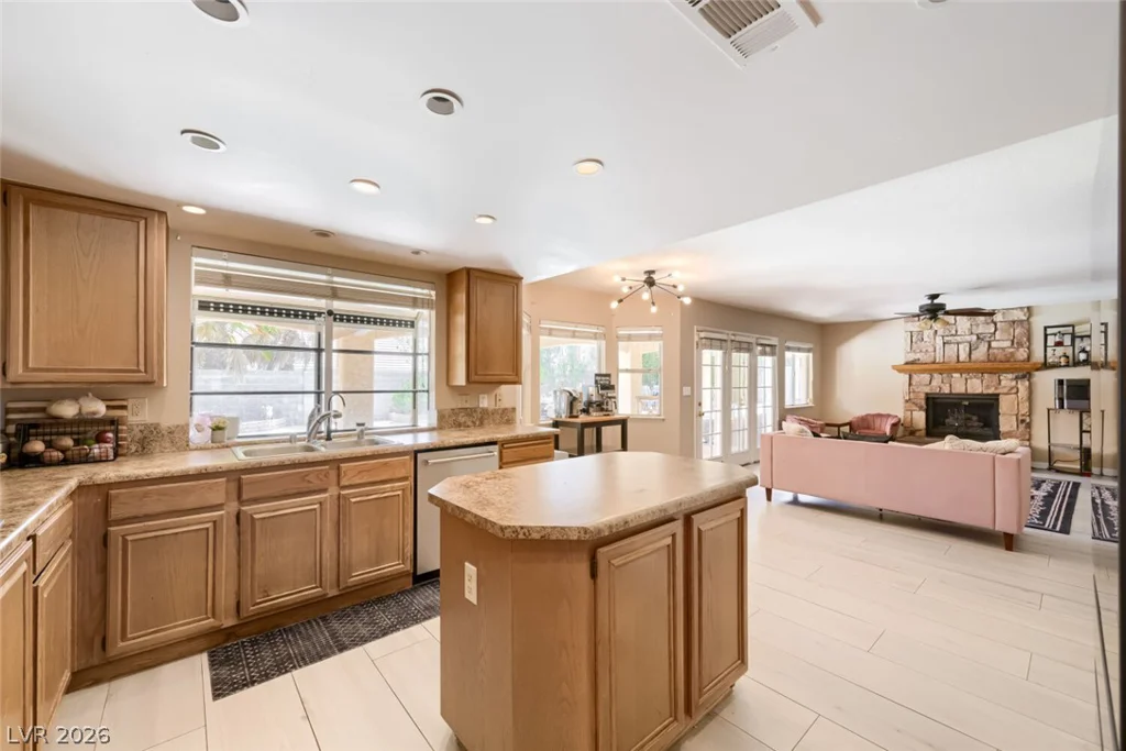 6413 Vicuna, Las Vegas, NV 89146
