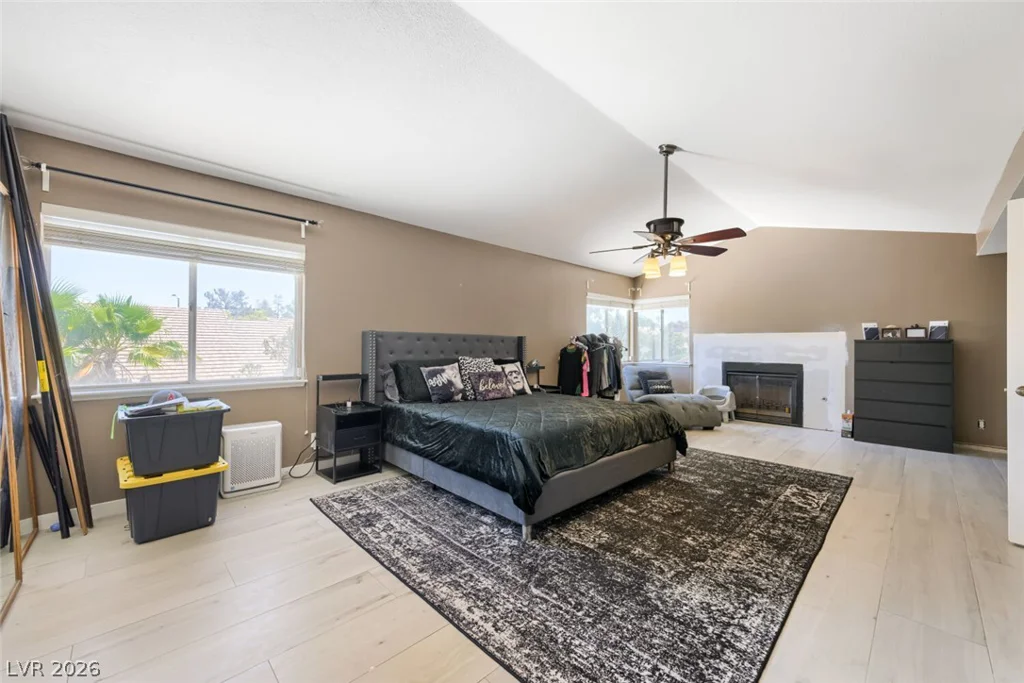6413 Vicuna, Las Vegas, NV 89146