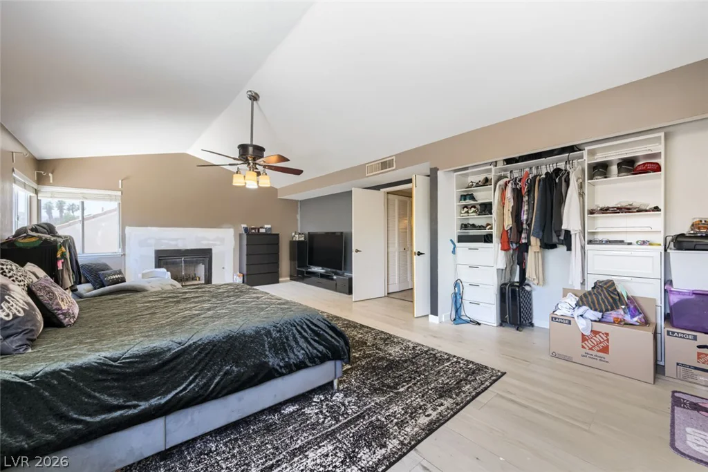 6413 Vicuna, Las Vegas, NV 89146