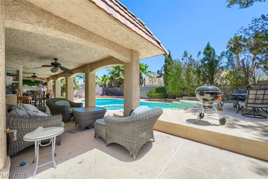 6413 Vicuna, Las Vegas, NV 89146