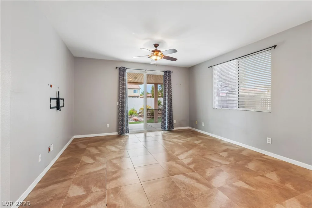 9082 Manalang, Las Vegas, NV 89123