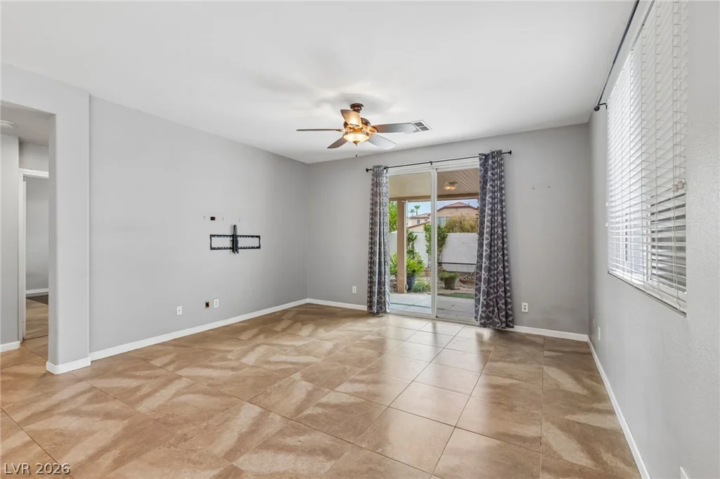9082 Manalang, Las Vegas, NV 89123