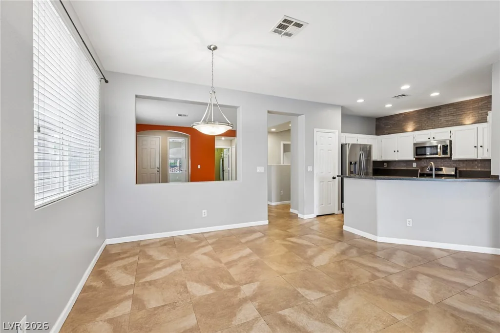 9082 Manalang, Las Vegas, NV 89123